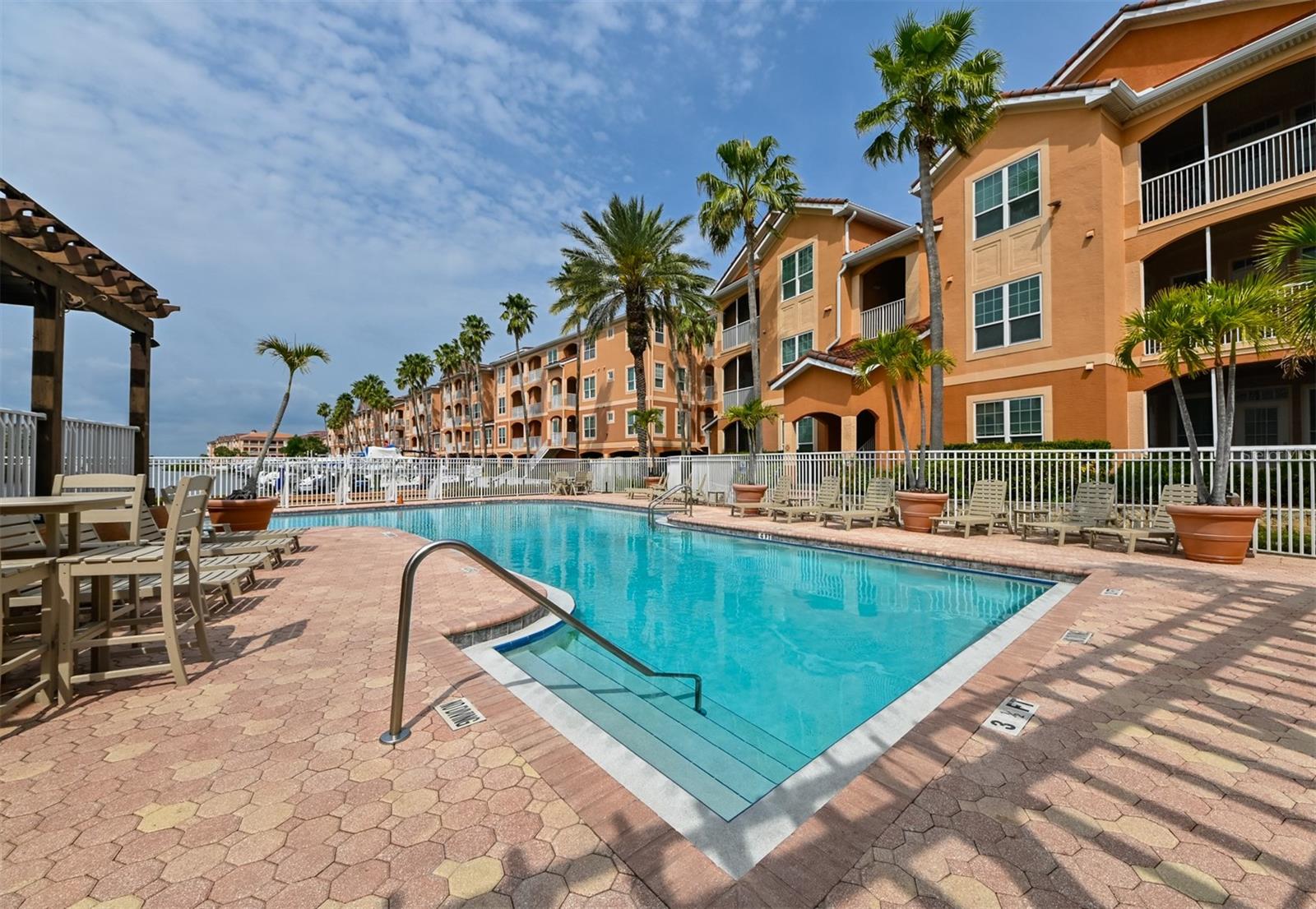 5000 CULBREATH KEY WAY #9-104, TAMPA, FL, 33611