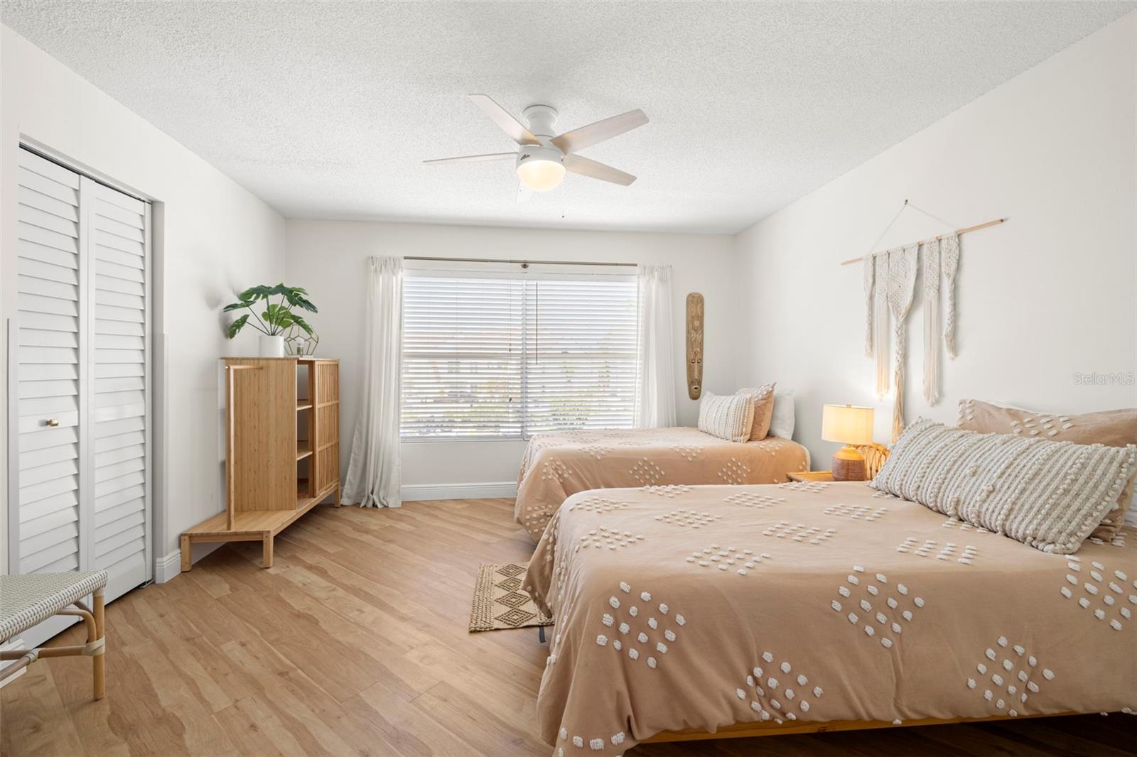 6131 BAHIA DEL MAR BLVD #240, ST PETERSBURG, FL, 33715