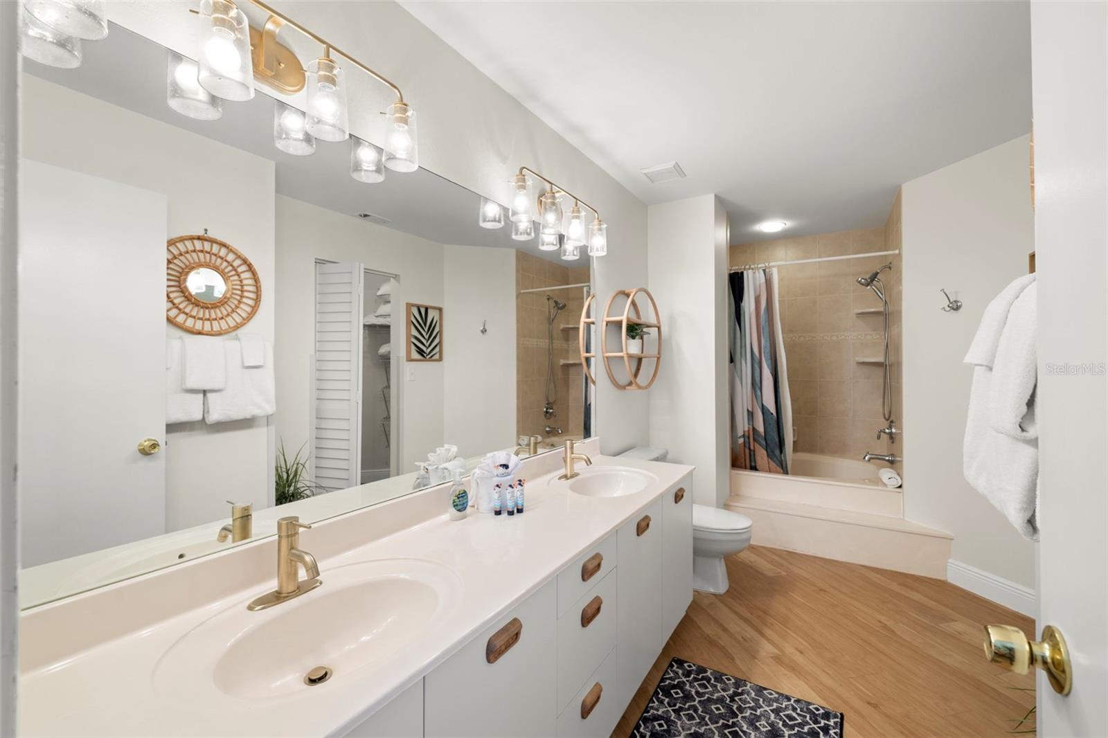 6131 BAHIA DEL MAR BLVD #240, ST PETERSBURG, FL, 33715