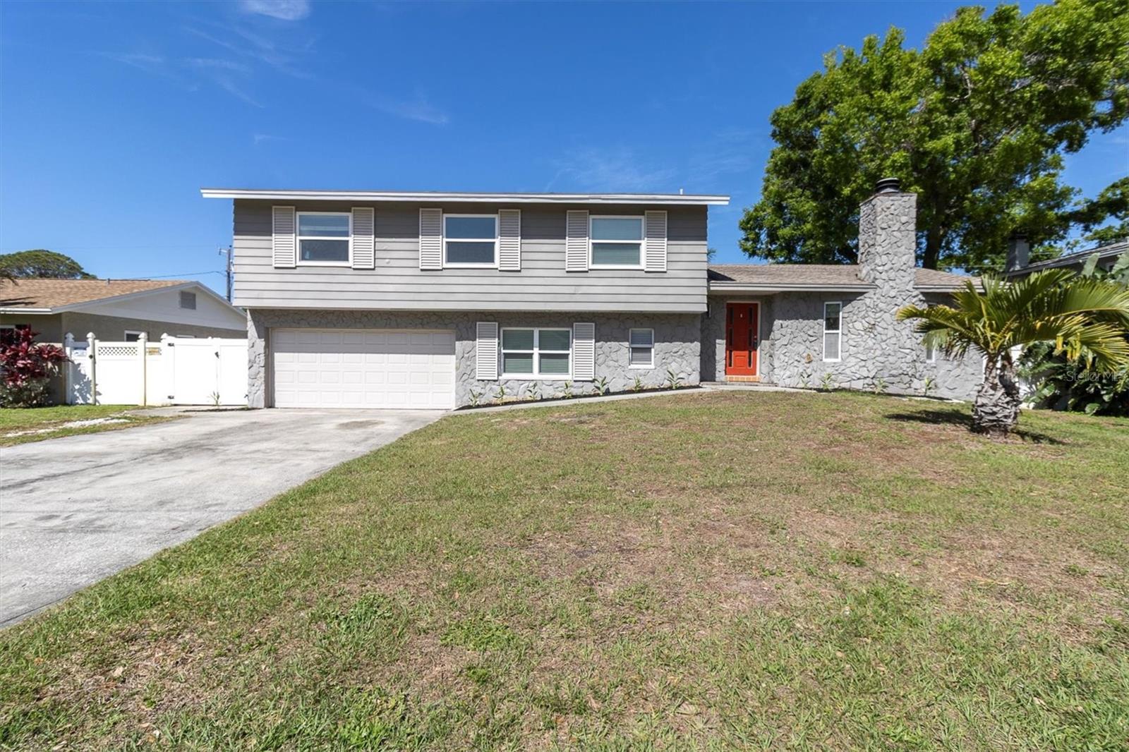 8580 139TH LN, SEMINOLE, FL, 33776