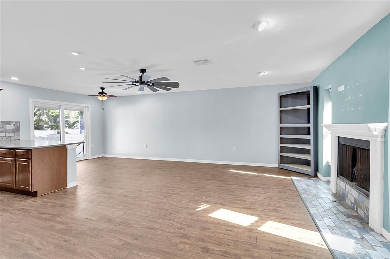8580 139TH LN, SEMINOLE, FL, 33776