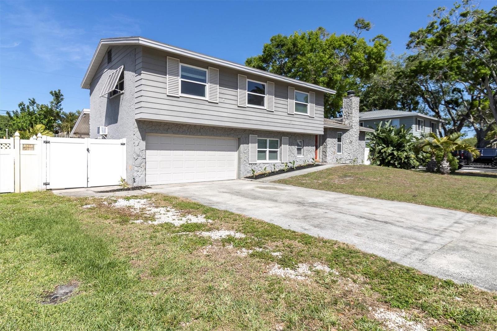 8580 139TH LN, SEMINOLE, FL, 33776