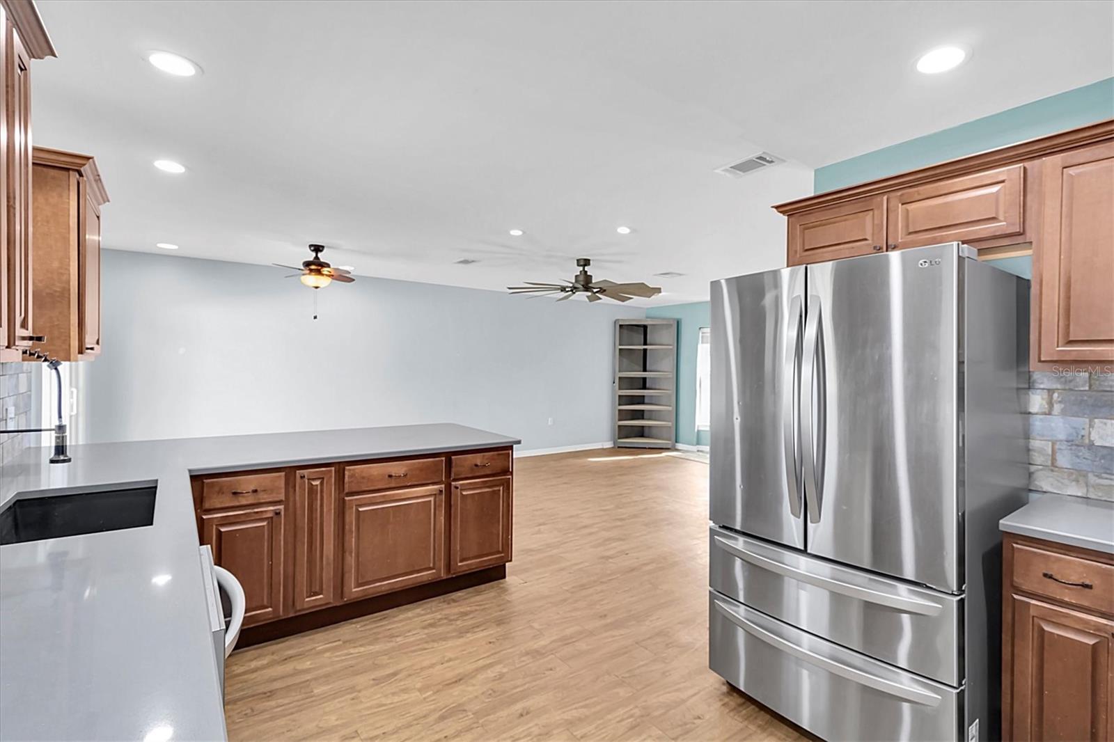 8580 139TH LN, SEMINOLE, FL, 33776