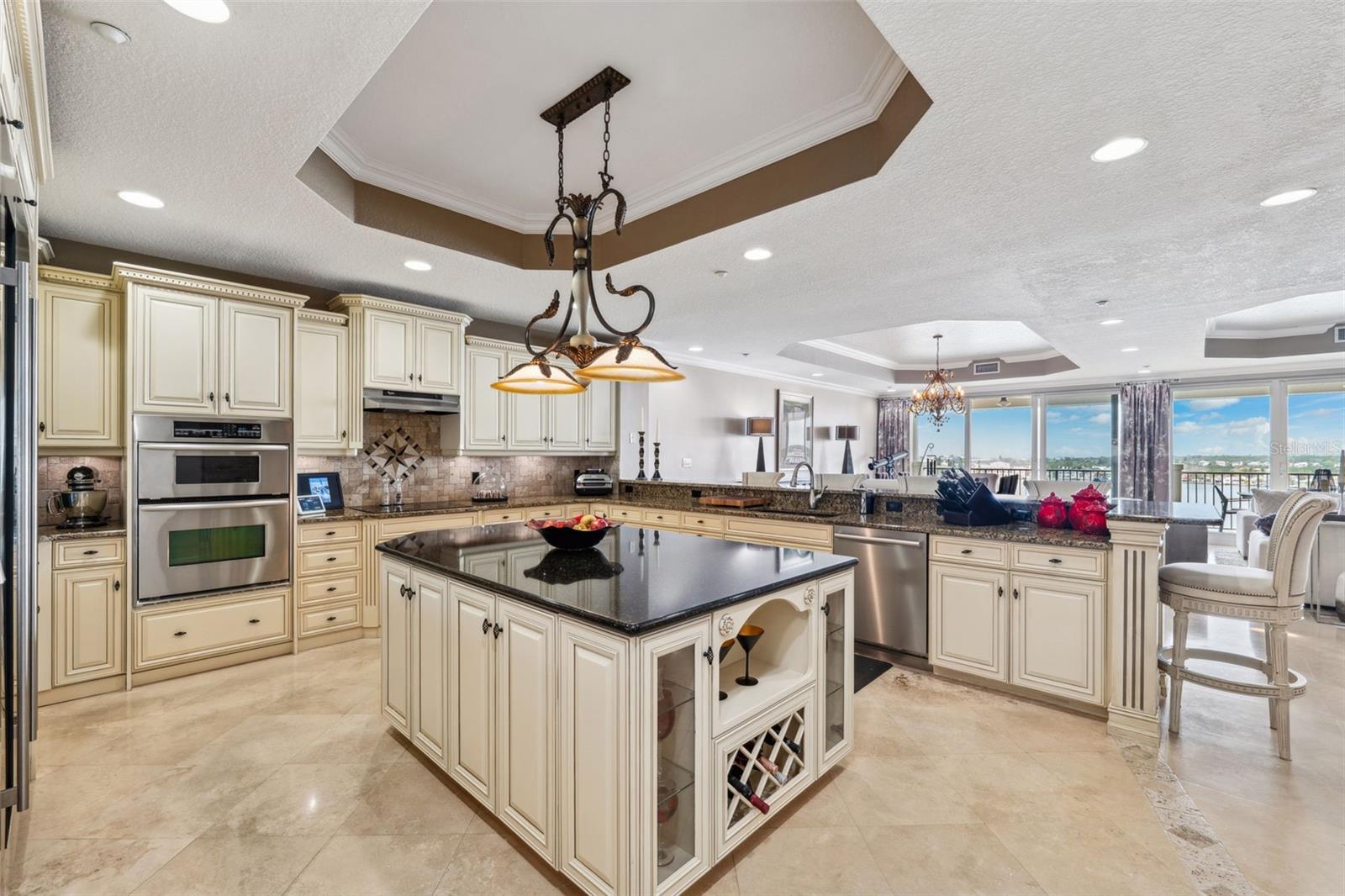 17717 GULF BLVD #702, REDINGTON SHORES, FL, 33708