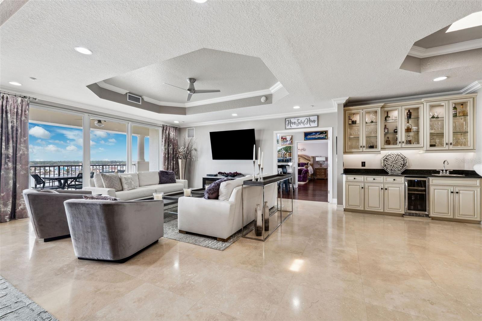 17717 GULF BLVD #702, REDINGTON SHORES, FL, 33708