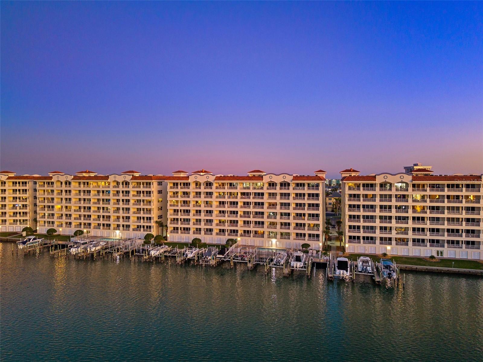 17717 GULF BLVD #702, REDINGTON SHORES, FL, 33708