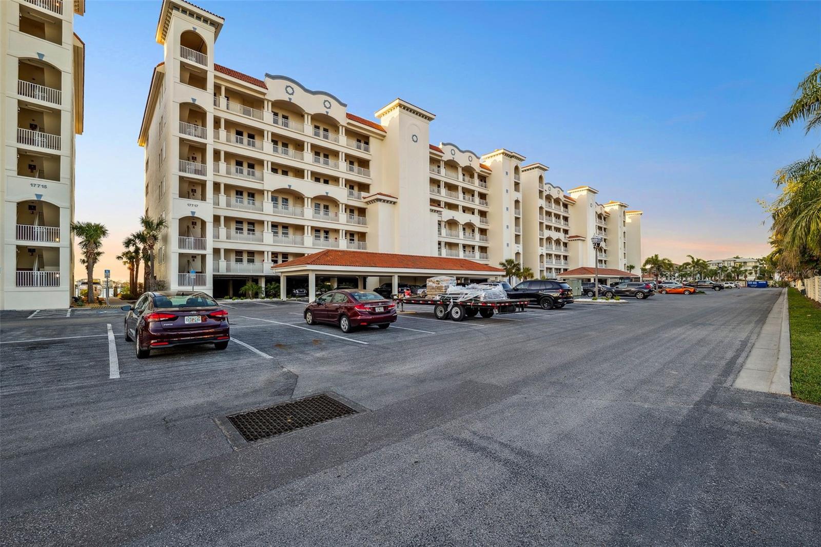 17717 GULF BLVD #702, REDINGTON SHORES, FL, 33708