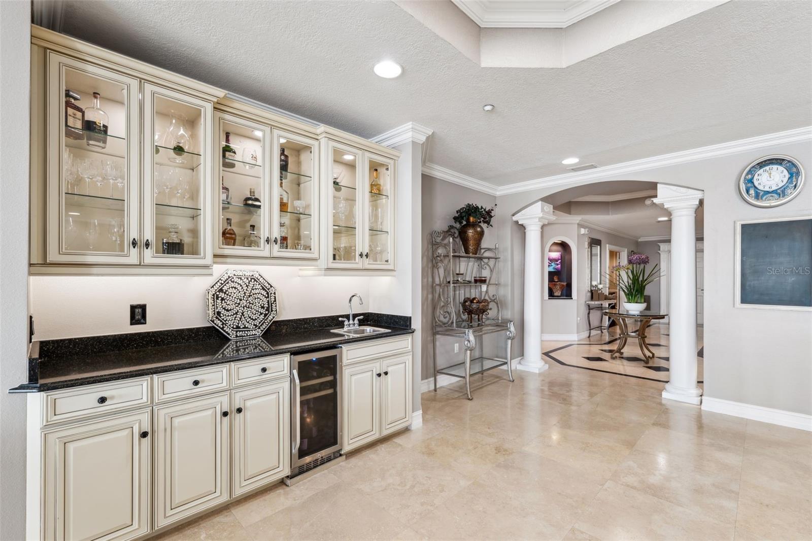 17717 GULF BLVD #702, REDINGTON SHORES, FL, 33708