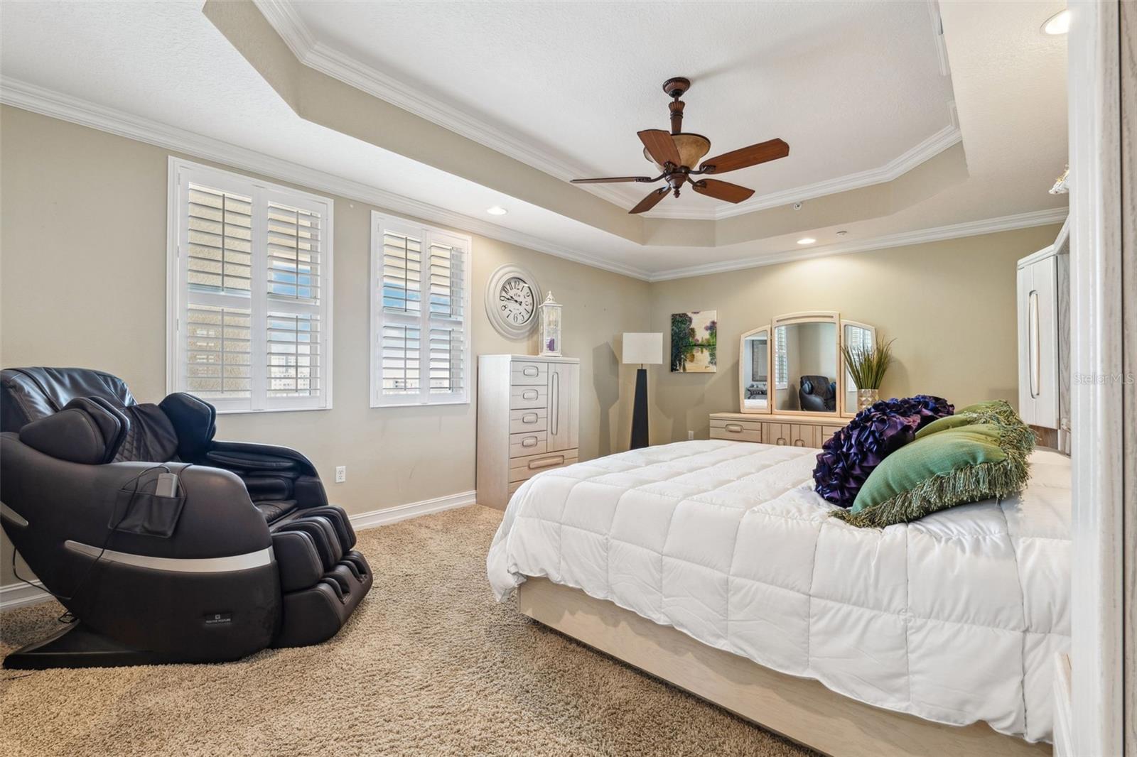 17717 GULF BLVD #702, REDINGTON SHORES, FL, 33708