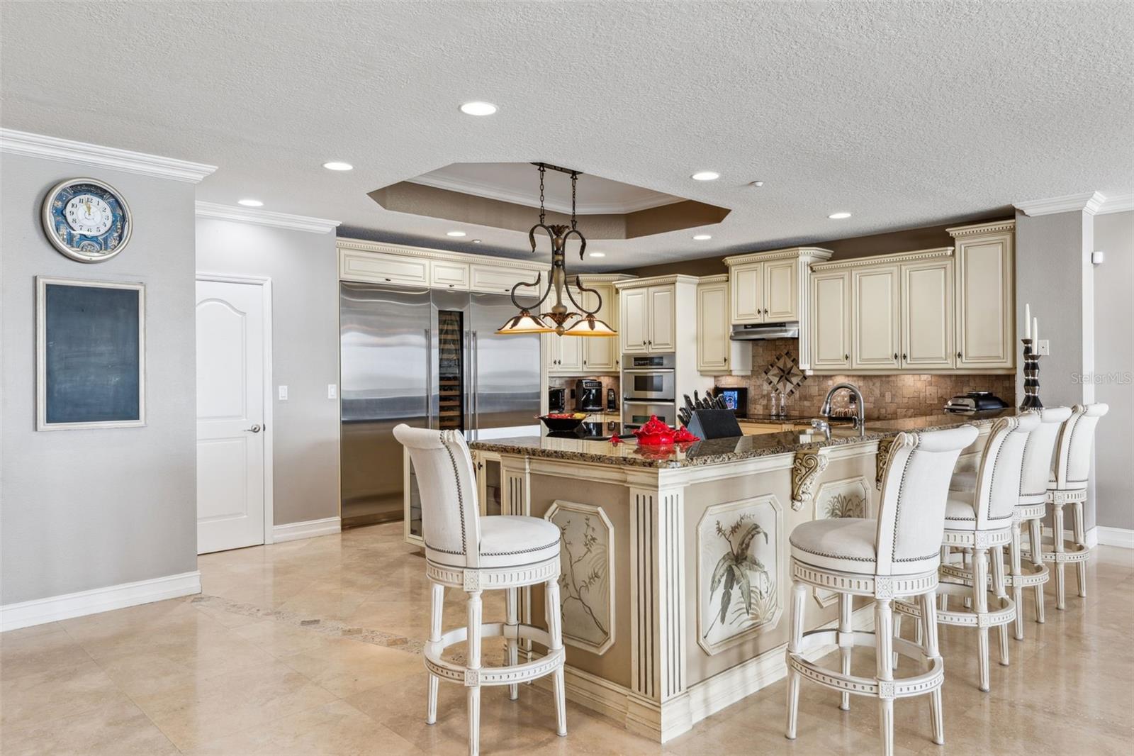 17717 GULF BLVD #702, REDINGTON SHORES, FL, 33708