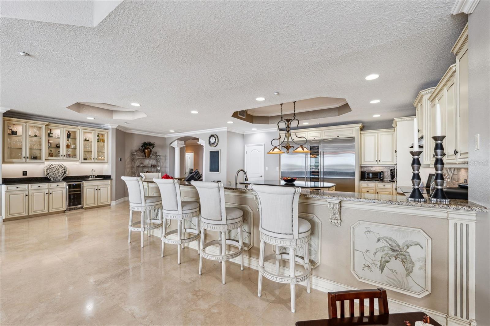 17717 GULF BLVD #702, REDINGTON SHORES, FL, 33708