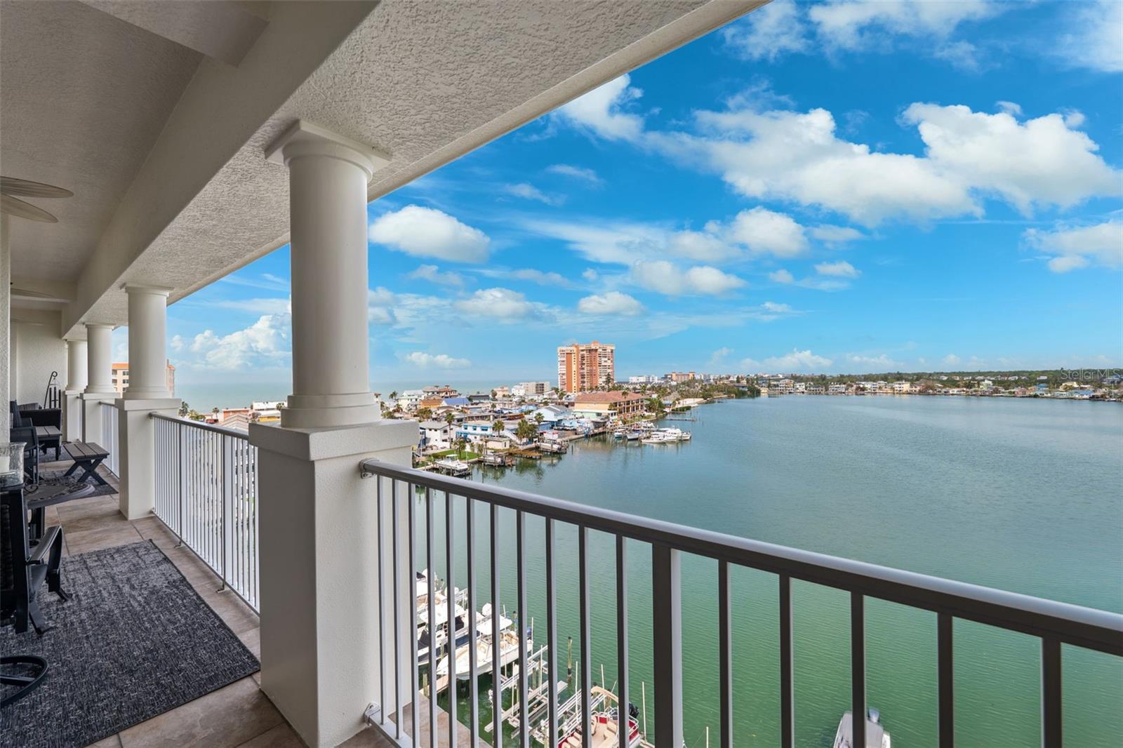 17717 GULF BLVD #702, REDINGTON SHORES, FL, 33708