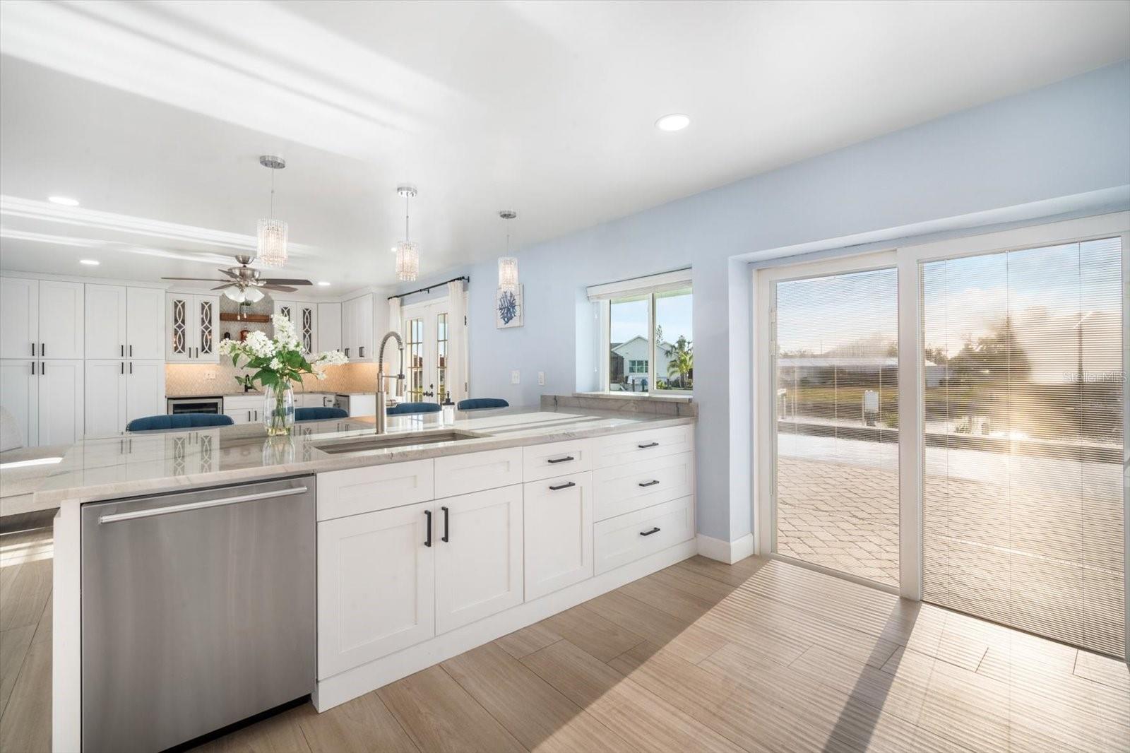 744 SPANISH MAIN DR, APOLLO BEACH, FL, 33572