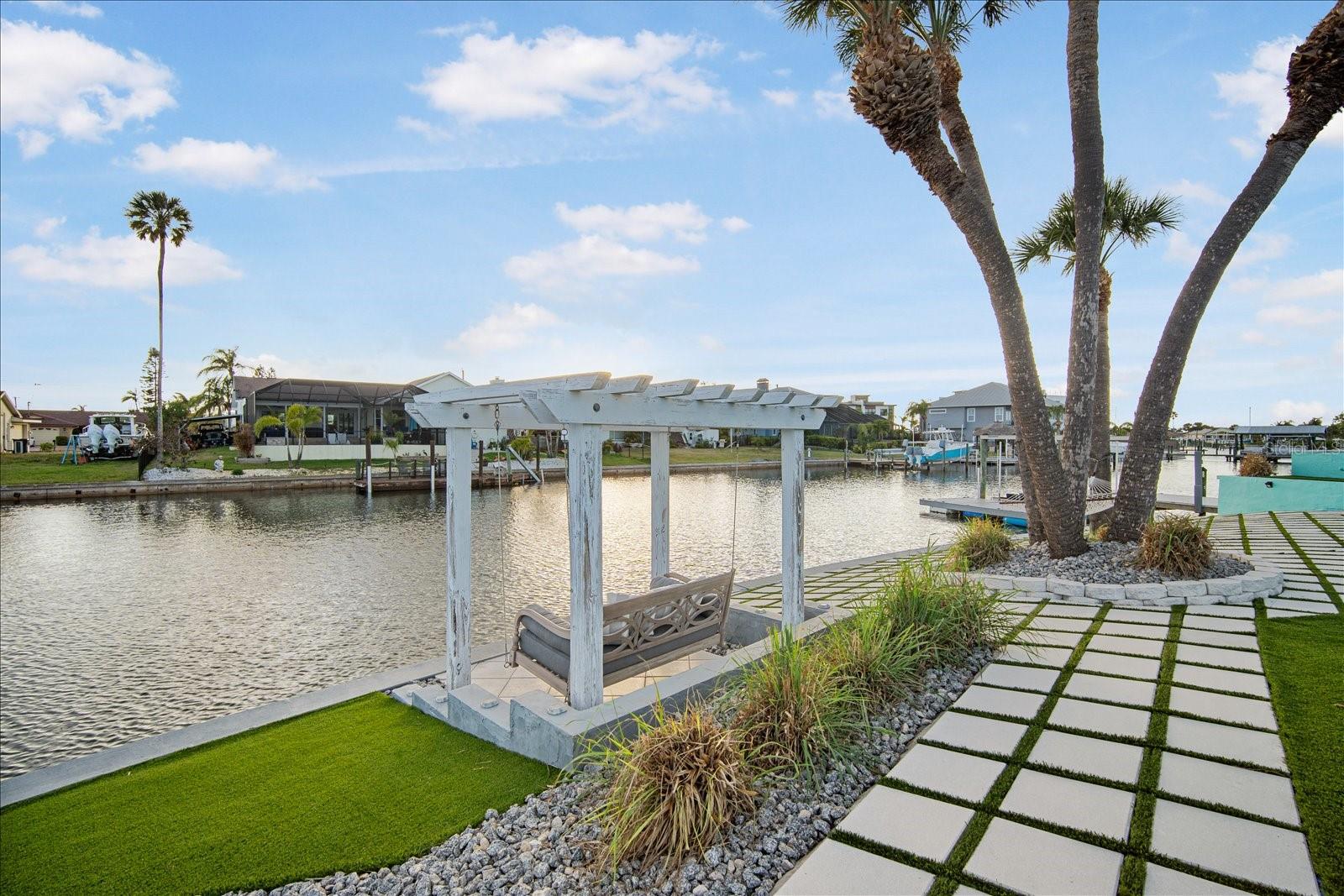 744 SPANISH MAIN DR, APOLLO BEACH, FL, 33572