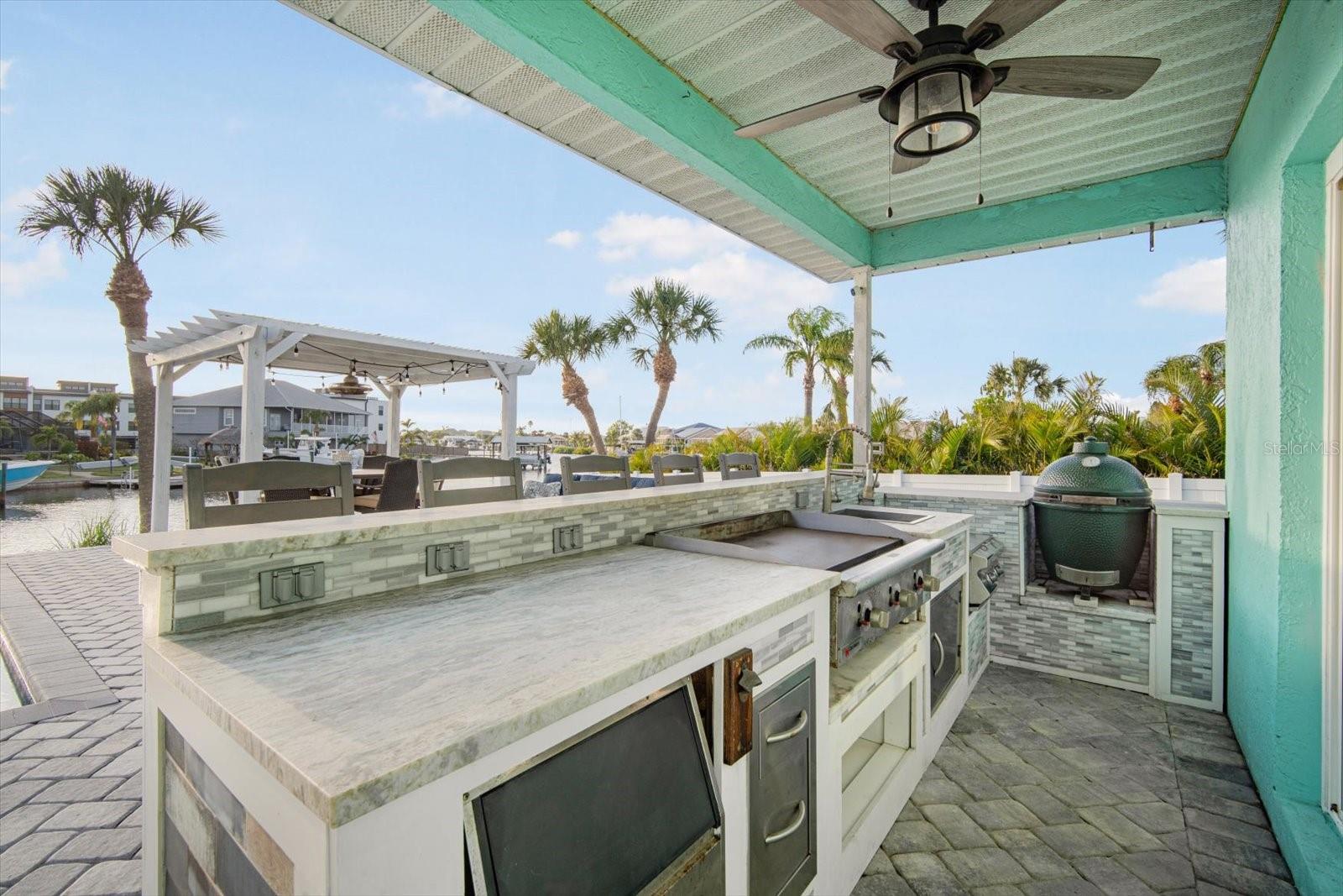 744 SPANISH MAIN DR, APOLLO BEACH, FL, 33572