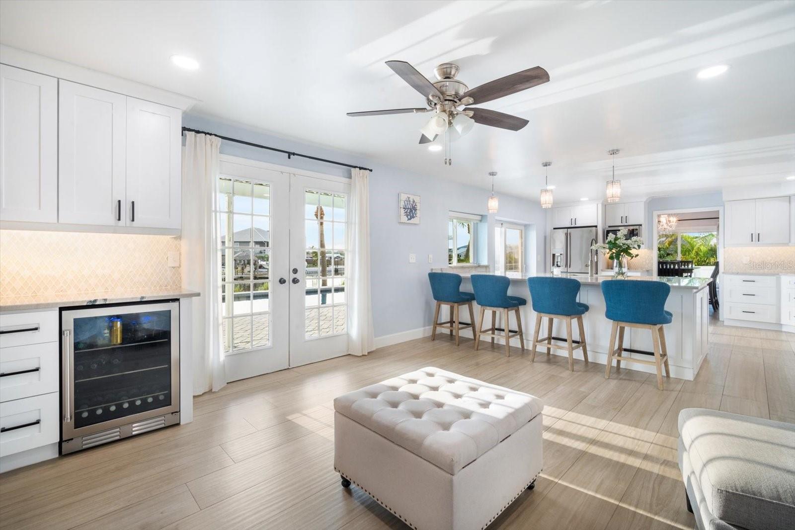 744 SPANISH MAIN DR, APOLLO BEACH, FL, 33572