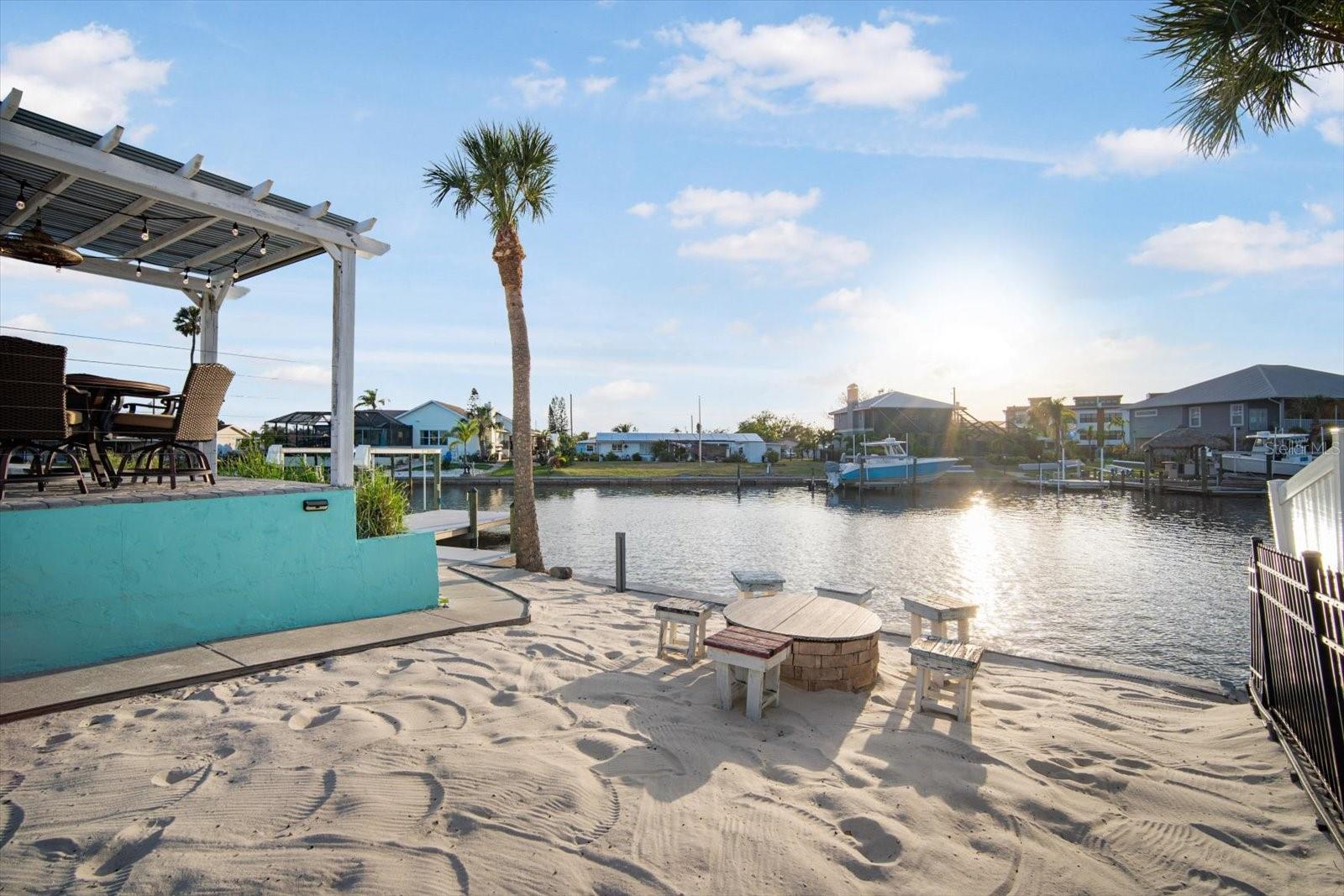 744 SPANISH MAIN DR, APOLLO BEACH, FL, 33572
