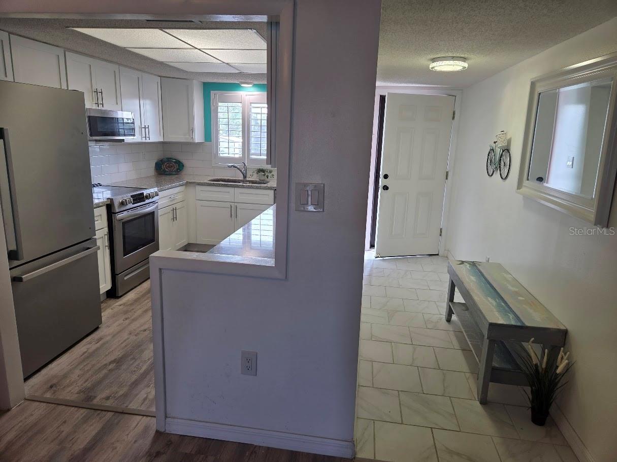 3368 LAKE BAYSHORE DR #217 BUILDING P, BRADENTON, FL, 34205