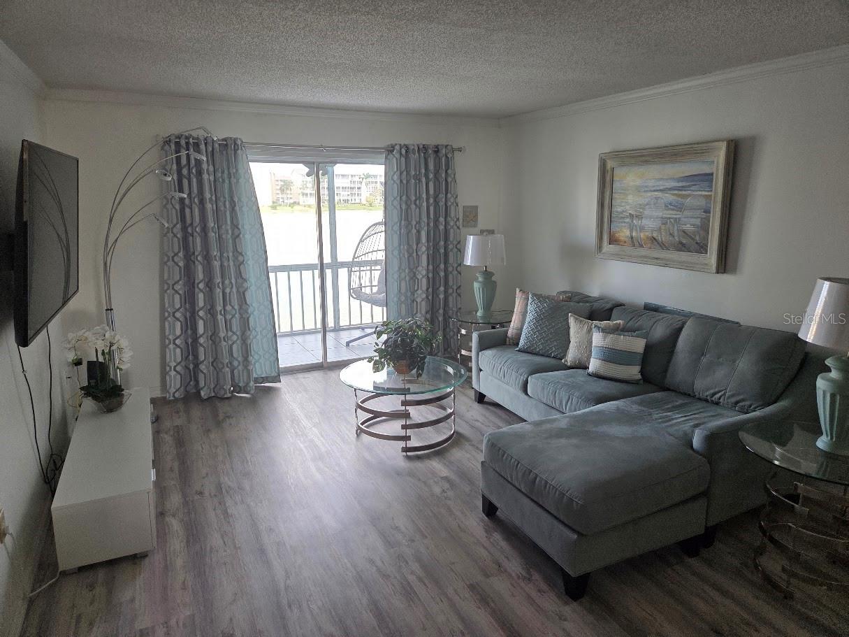 3368 LAKE BAYSHORE DR #217 BUILDING P, BRADENTON, FL, 34205