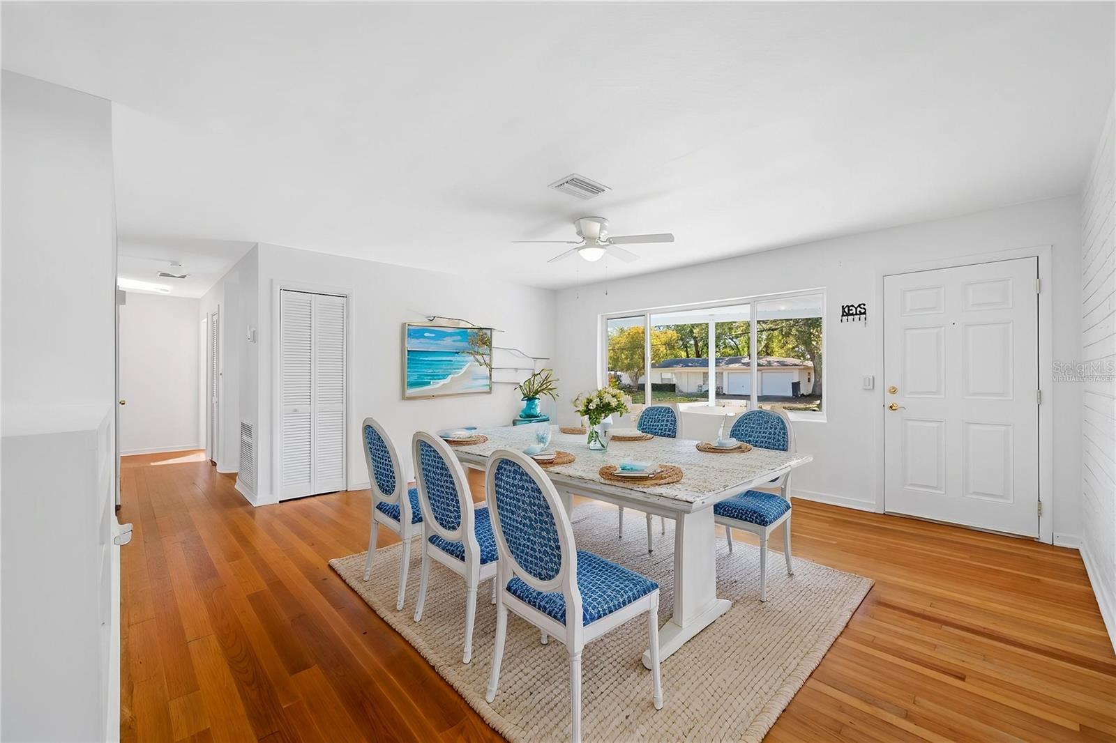 1431 KINGS HWY, CLEARWATER, FL, 33755
