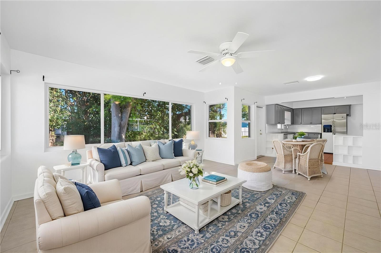 1431 KINGS HWY, CLEARWATER, FL, 33755