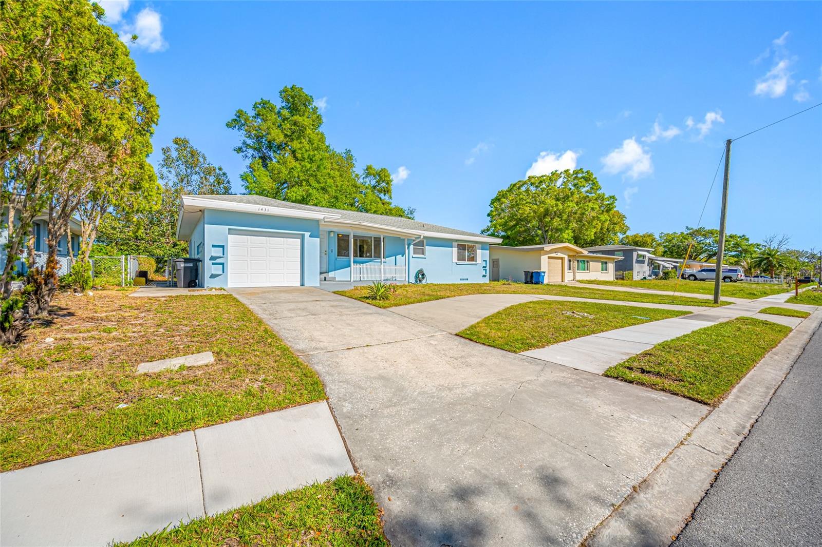 1431 KINGS HWY, CLEARWATER, FL, 33755