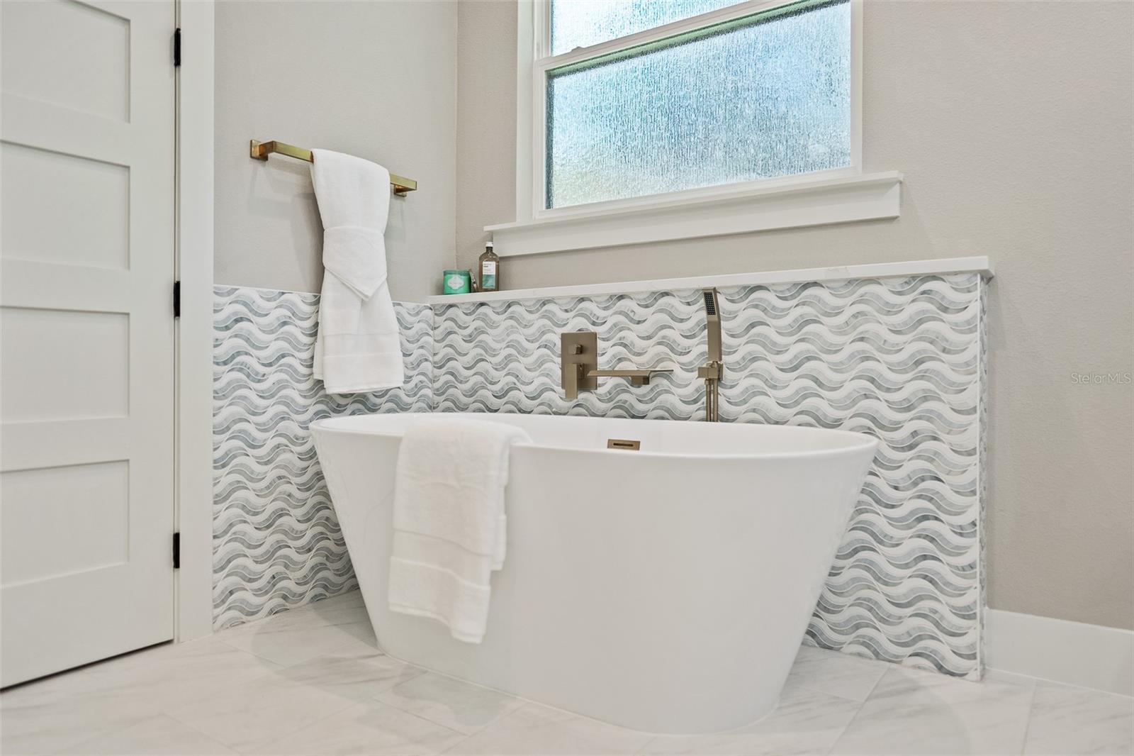 2306 HARGILL DR, ORLANDO, FL, 32806