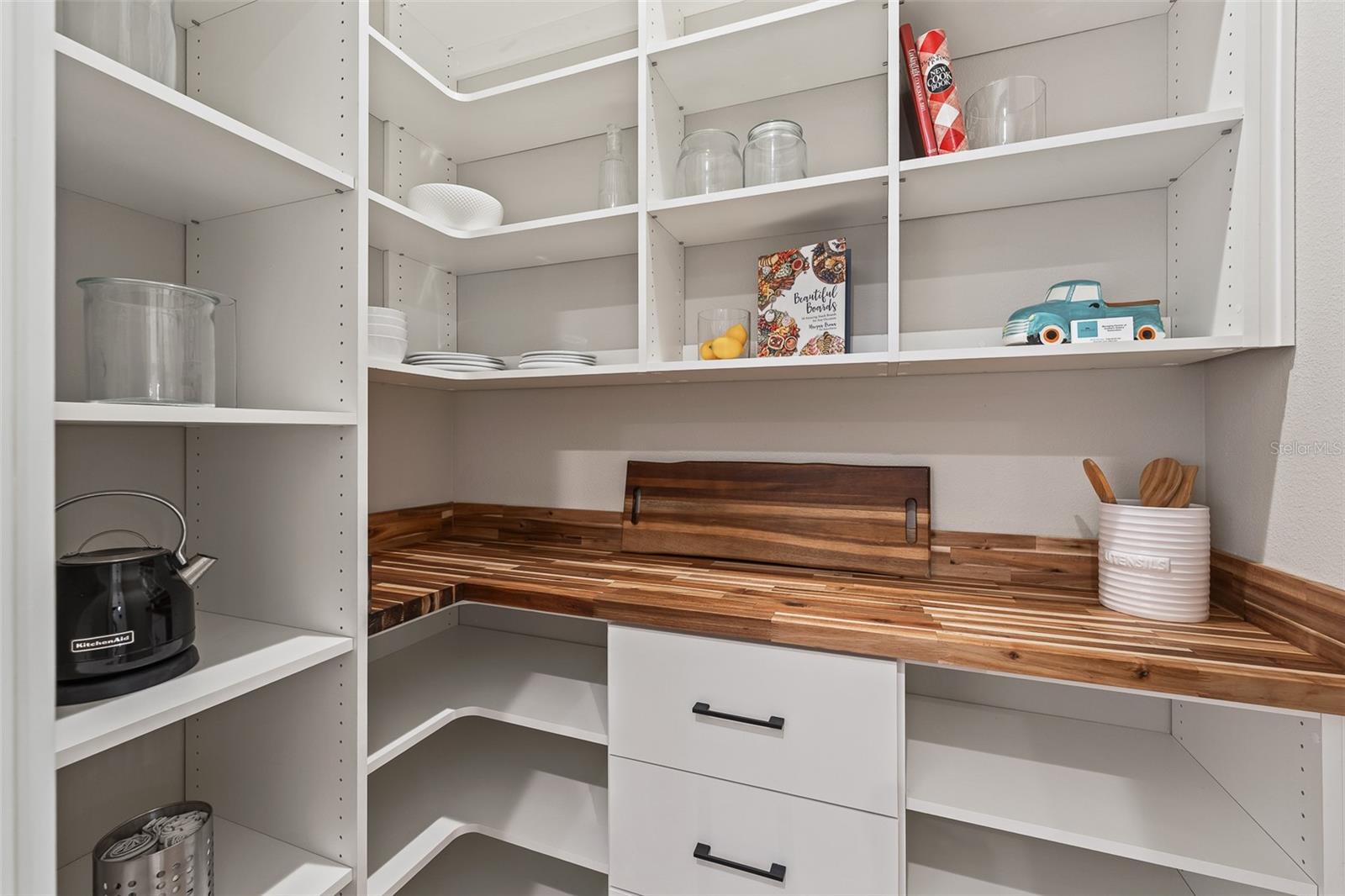 2306 HARGILL DR, ORLANDO, FL, 32806