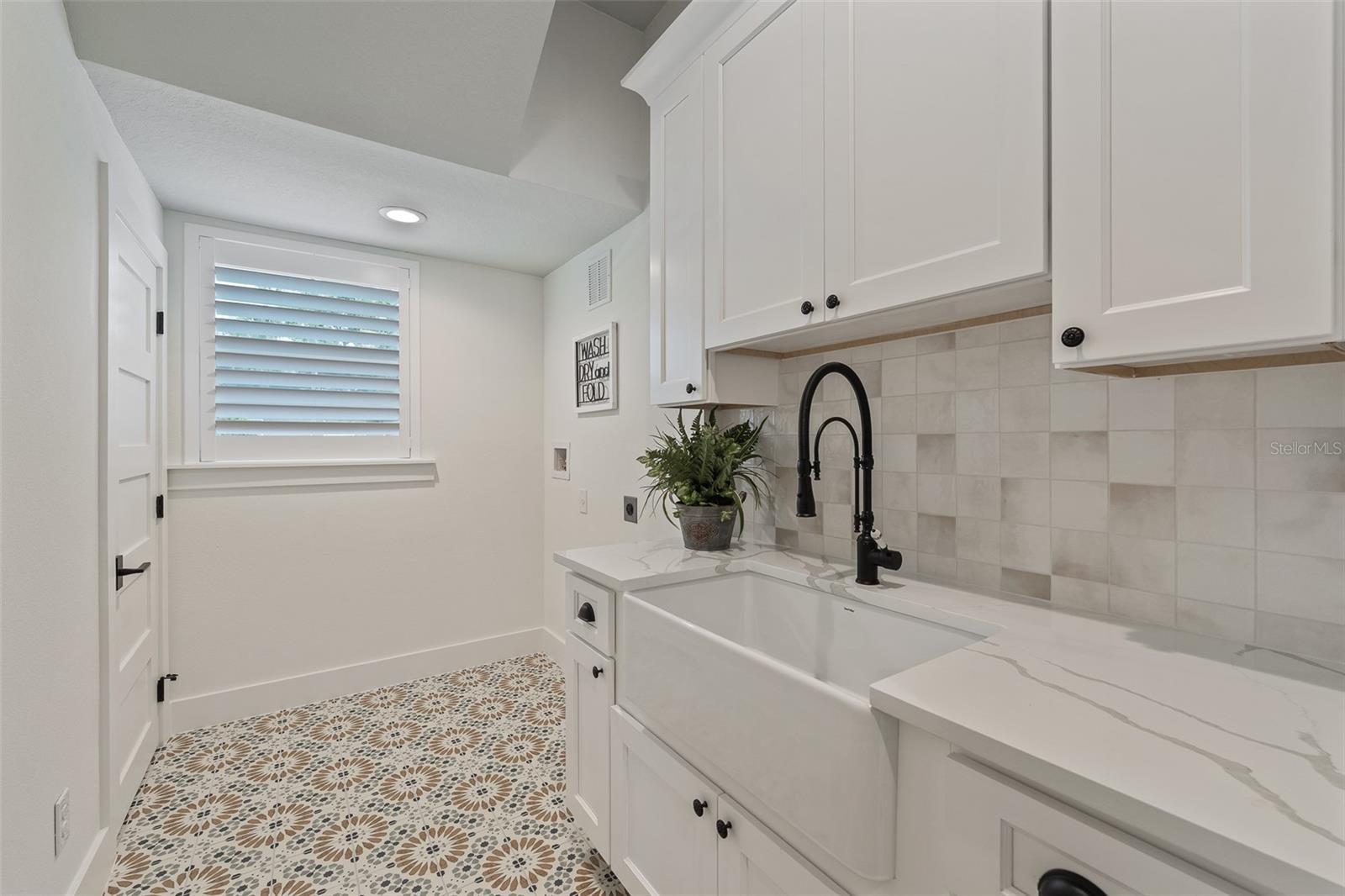 2306 HARGILL DR, ORLANDO, FL, 32806