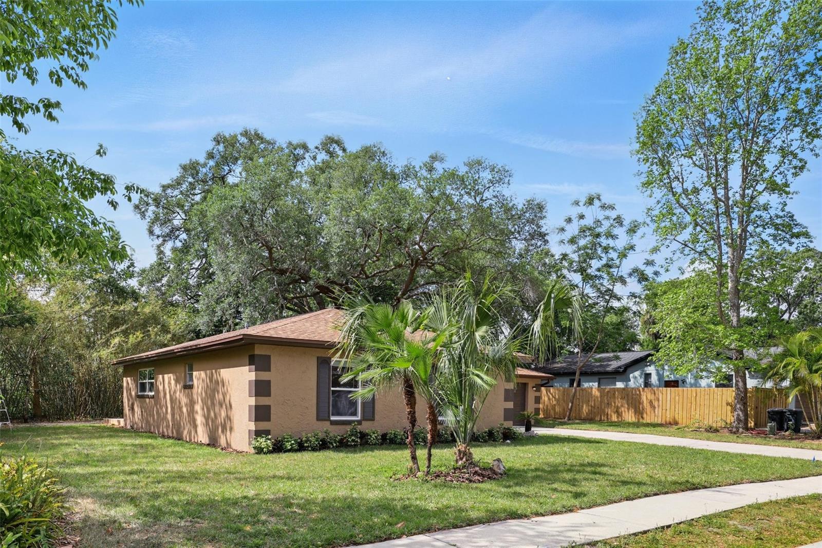 100 DES PINAR LN, LONGWOOD, FL, 32750