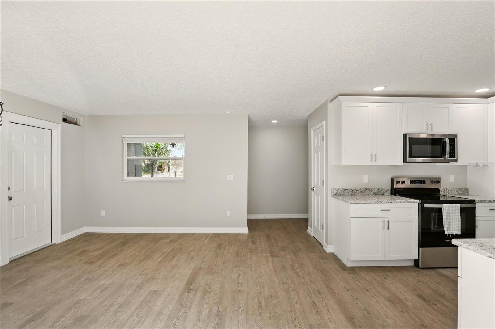 100 DES PINAR LN, LONGWOOD, FL, 32750