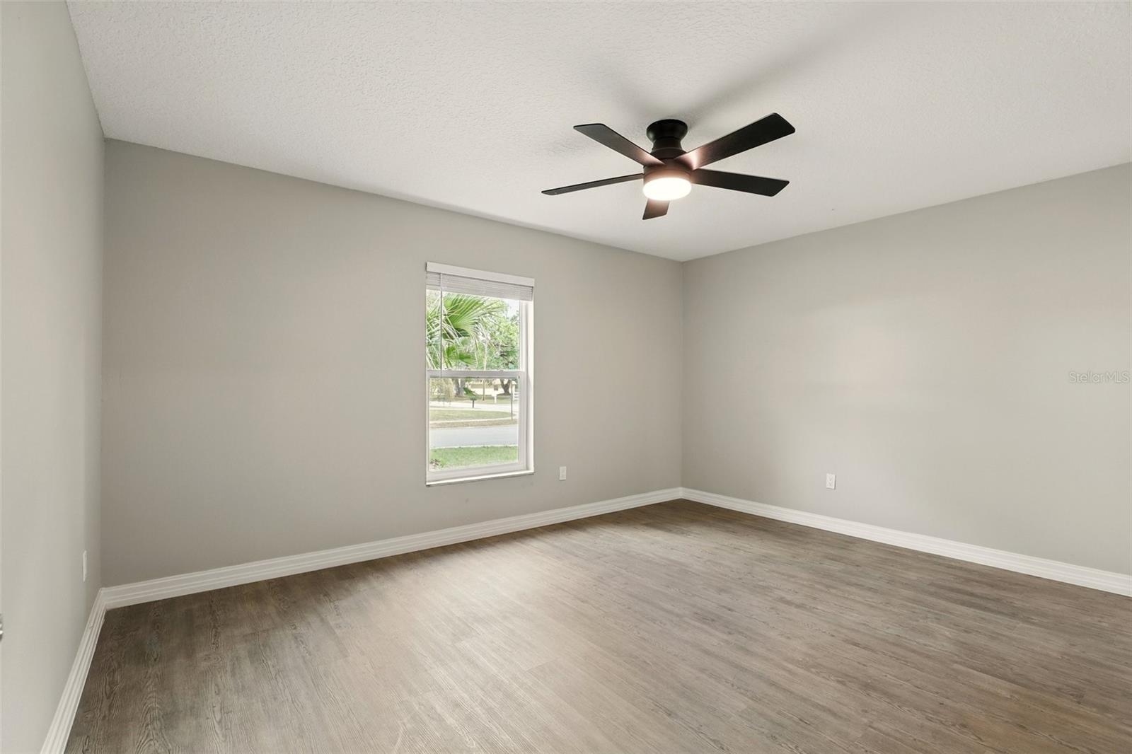 100 DES PINAR LN, LONGWOOD, FL, 32750