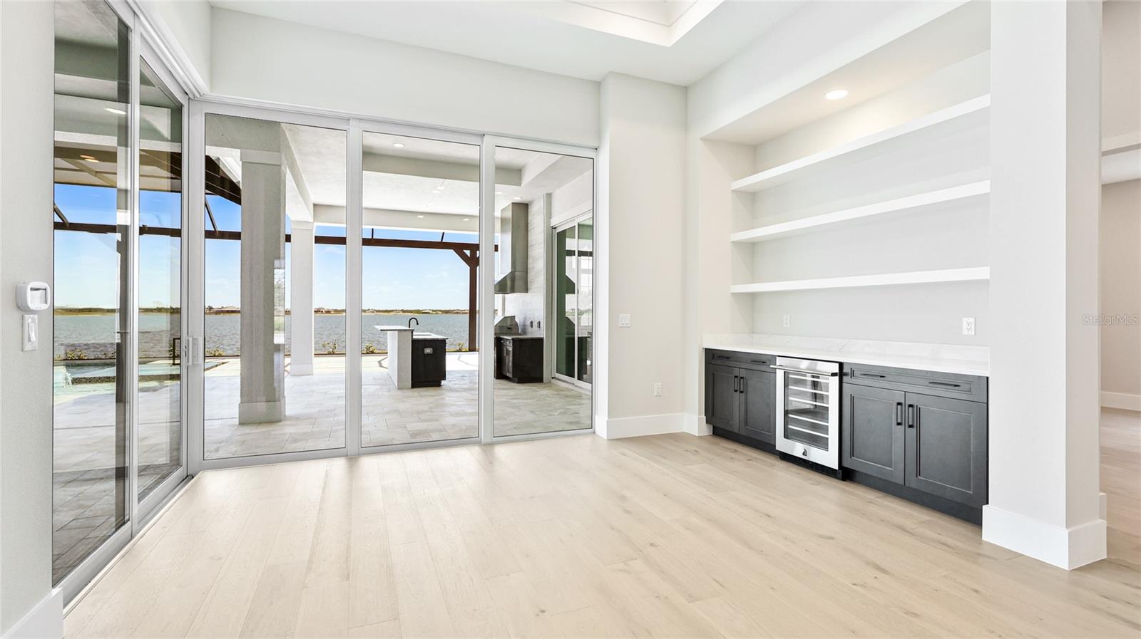 600 BLUE SHELL LOOP, SARASOTA, FL, 34240