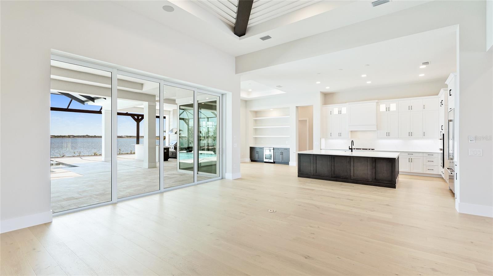 600 BLUE SHELL LOOP, SARASOTA, FL, 34240