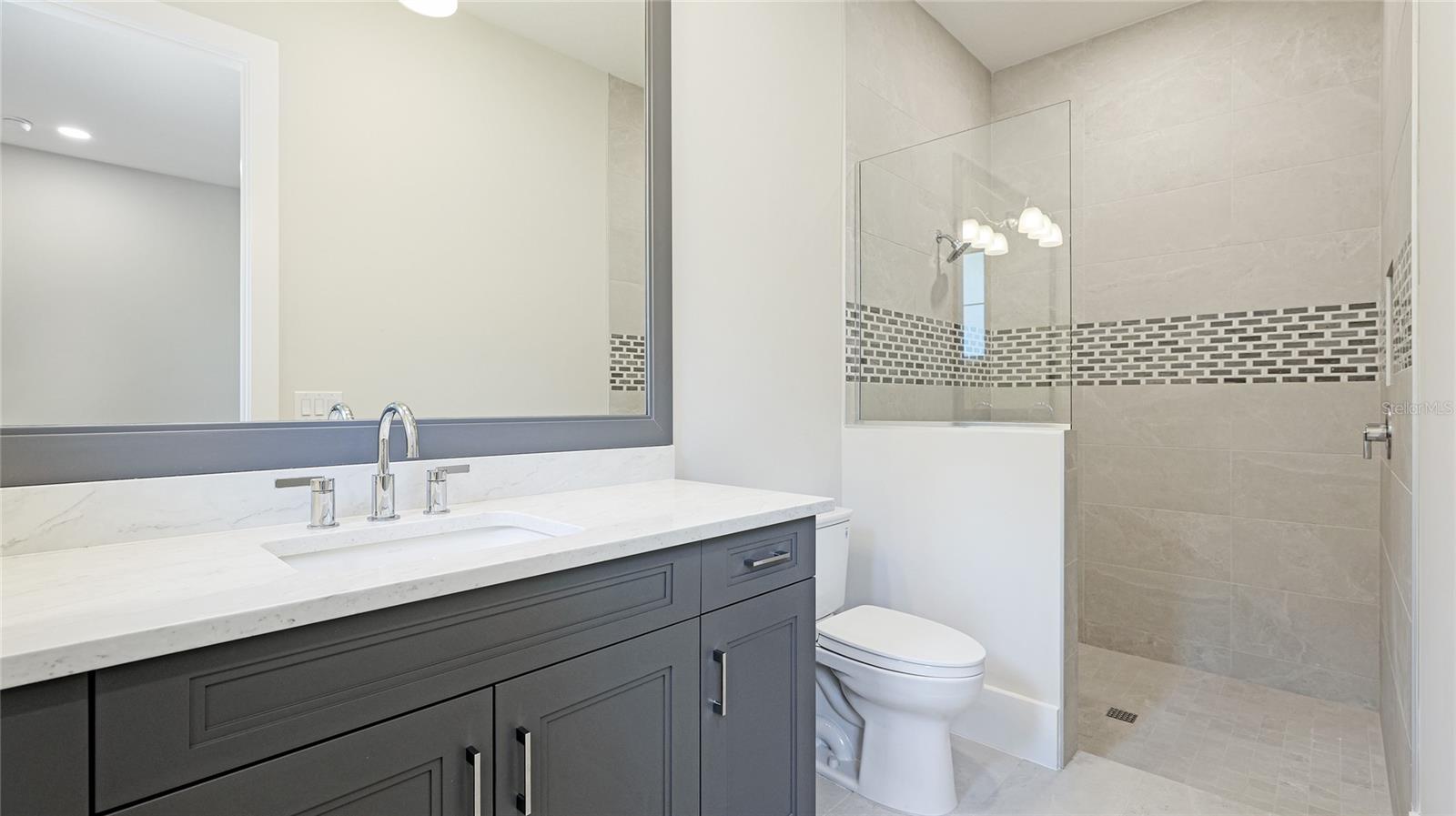 600 BLUE SHELL LOOP, SARASOTA, FL, 34240