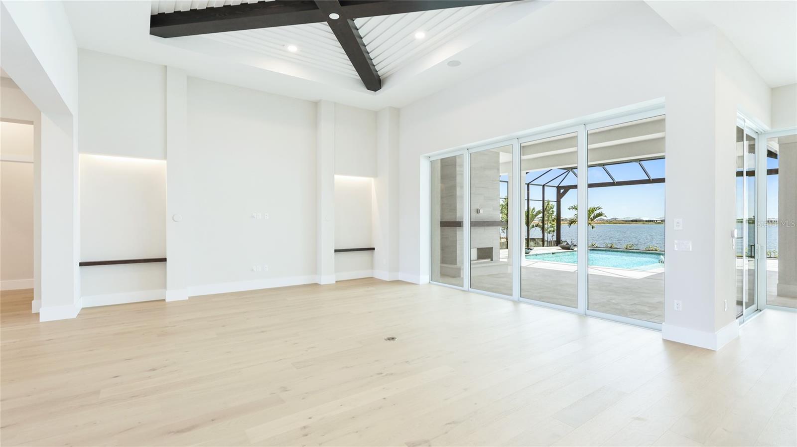 600 BLUE SHELL LOOP, SARASOTA, FL, 34240