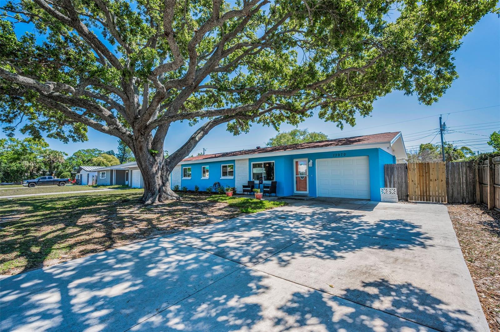13970 MONTEGO DR, SEMINOLE, FL, 33776