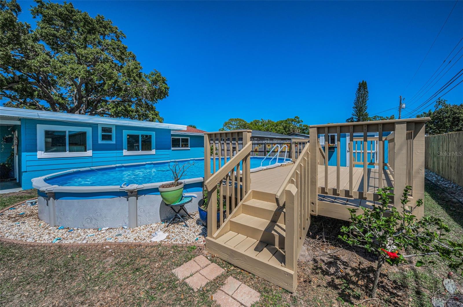 13970 MONTEGO DR, SEMINOLE, FL, 33776