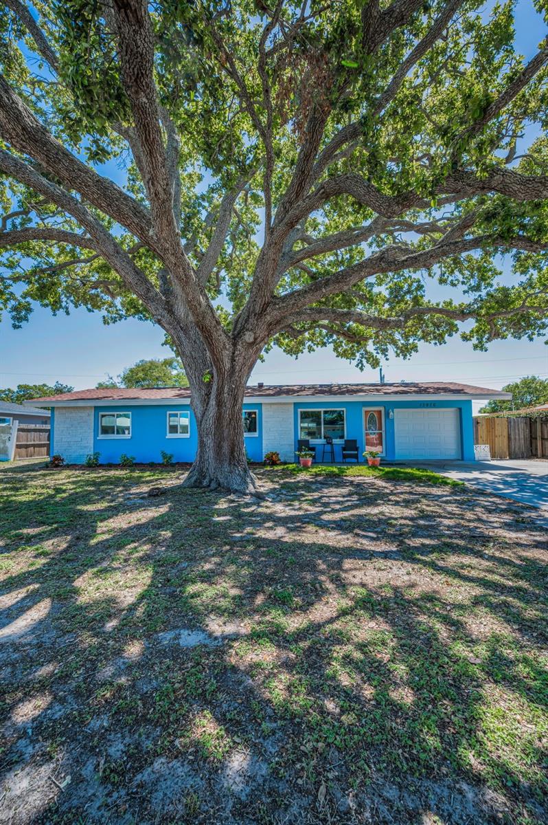 13970 MONTEGO DR, SEMINOLE, FL, 33776
