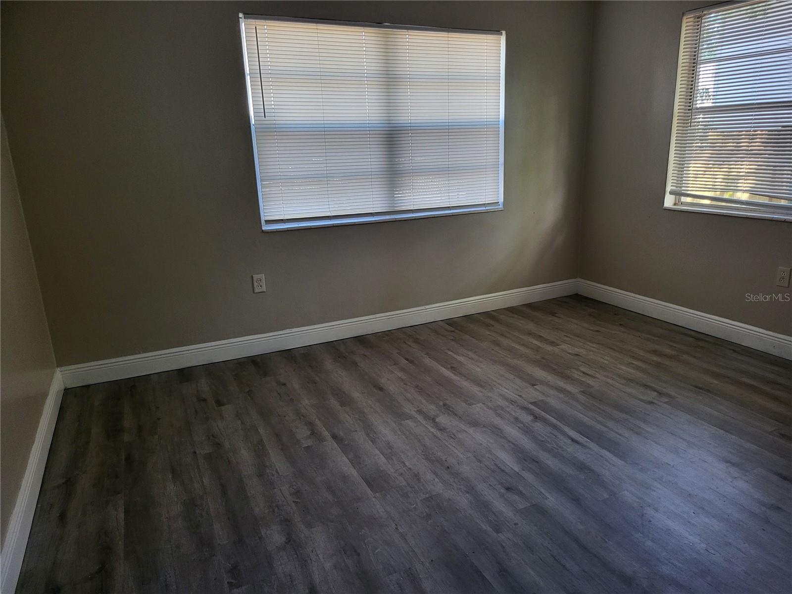 606 NW 1ST AVE, MULBERRY, FL, 33860