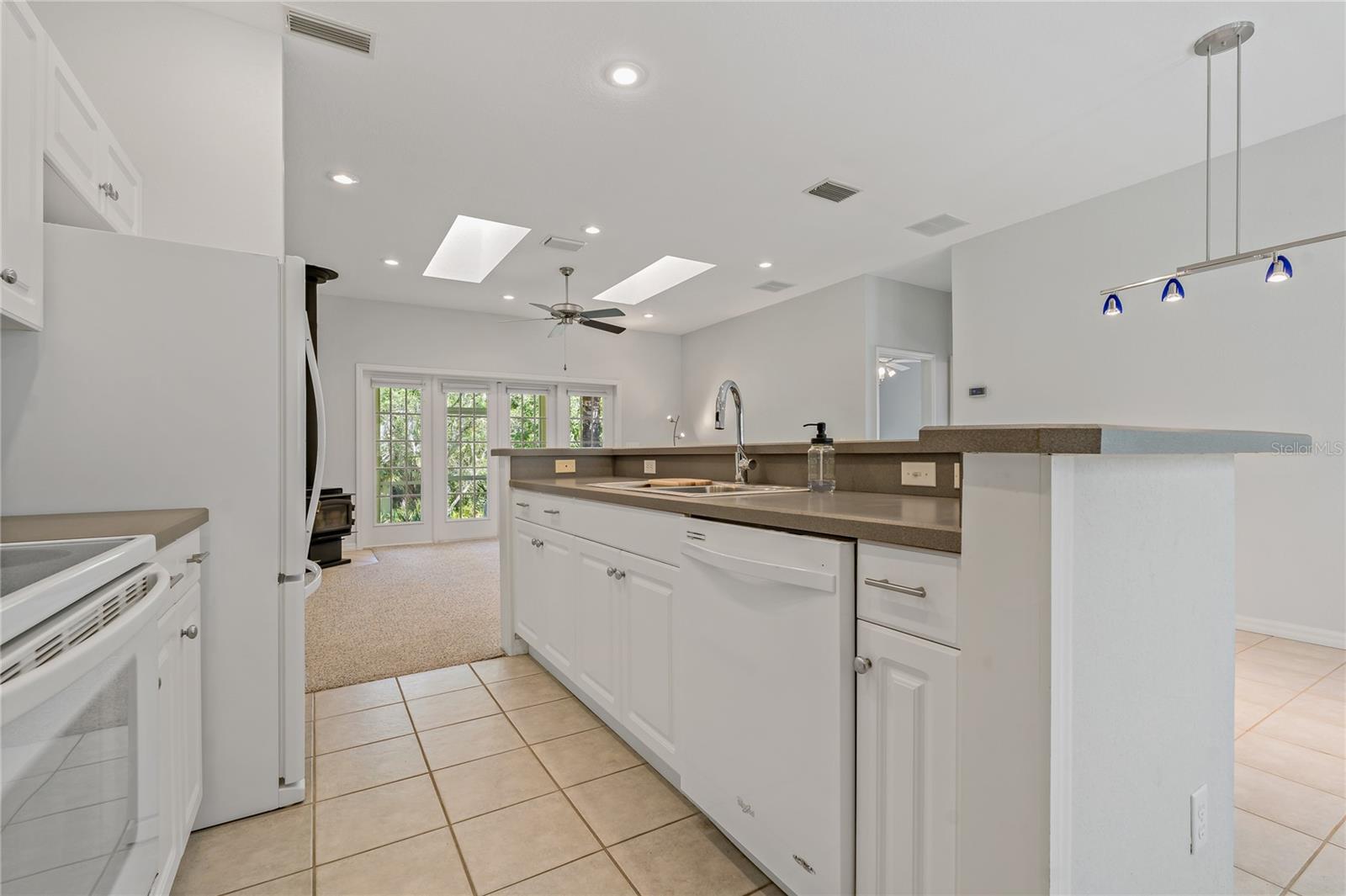 625 STILES LN, PALM HARBOR, FL, 34683