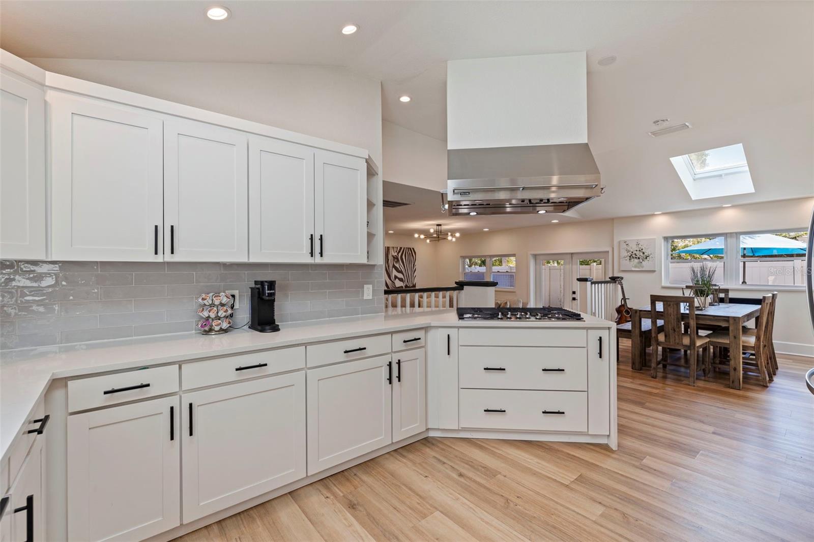 7120 3RD AVE N, ST PETERSBURG, FL, 33710