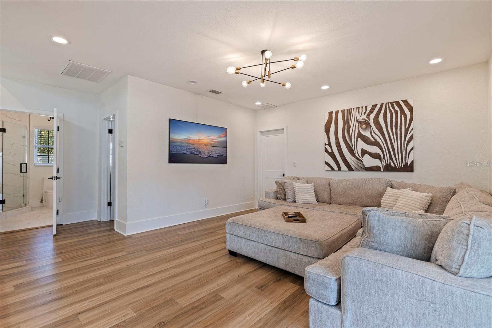 7120 3RD AVE N, ST PETERSBURG, FL, 33710