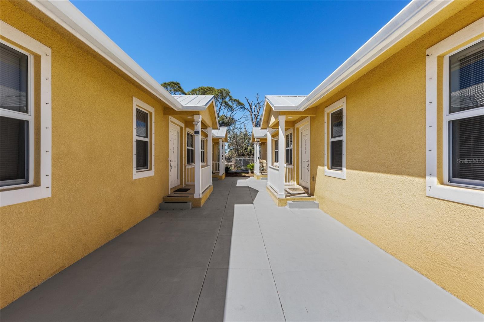 1986 MISSISSIPPI AVE, ENGLEWOOD, FL, 34224