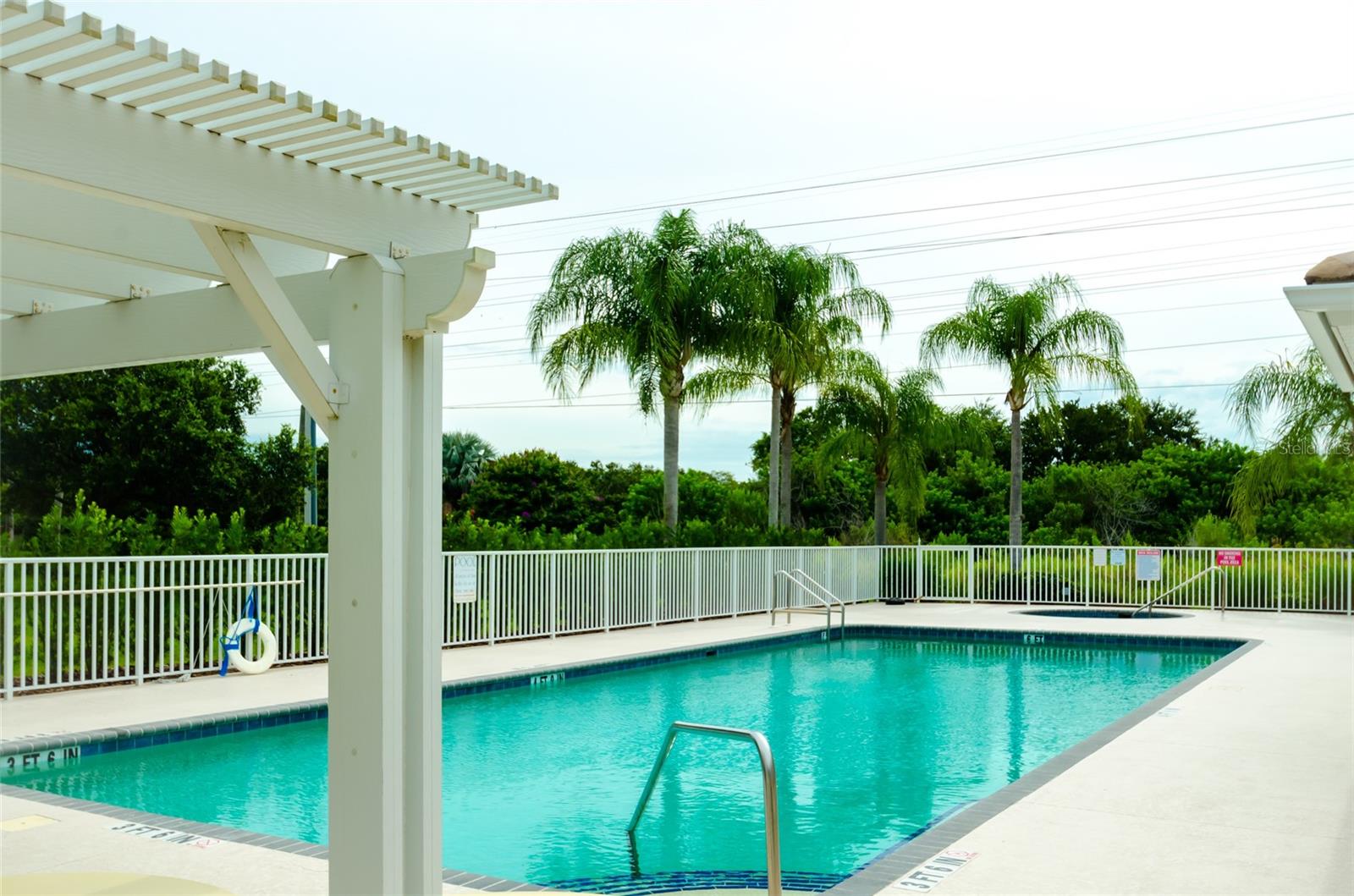 6314 BAY CEDAR LN #201, BRADENTON, FL, 34203