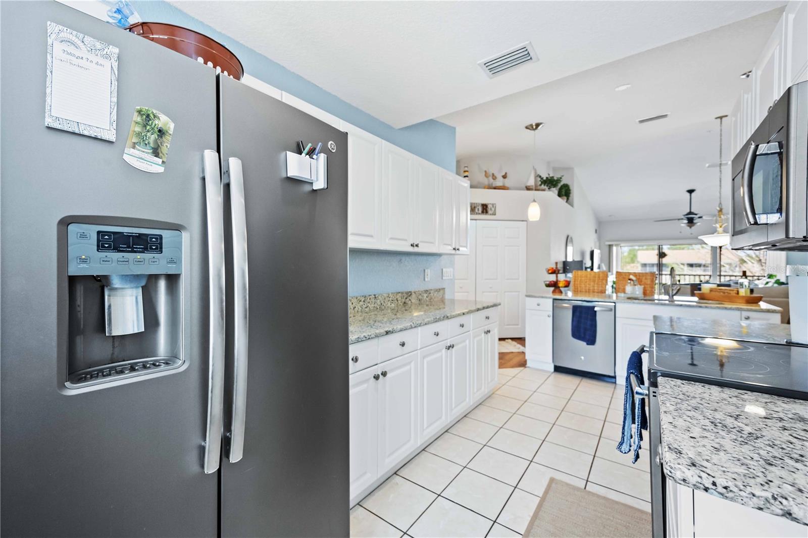 6314 BAY CEDAR LN #201, BRADENTON, FL, 34203