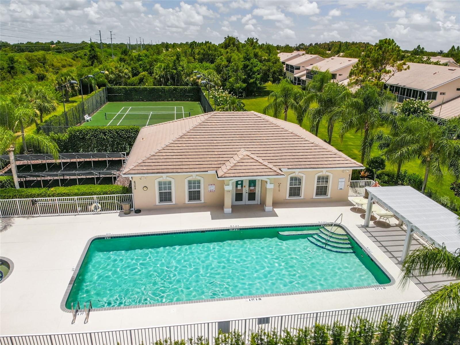 6314 BAY CEDAR LN #201, BRADENTON, FL, 34203