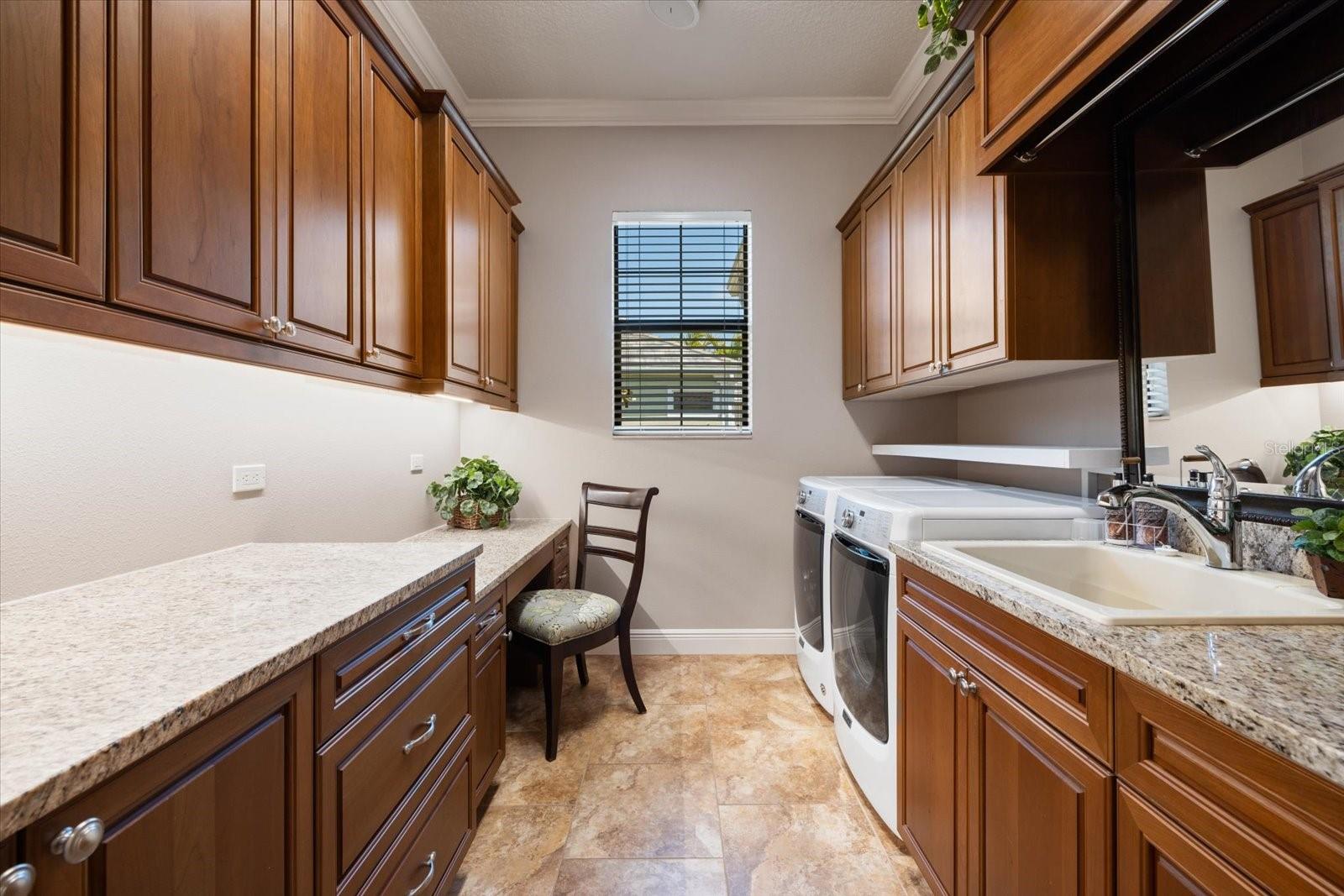 26725 RAPHIS ROYALE BLVD, ENGLEWOOD, FL, 34223