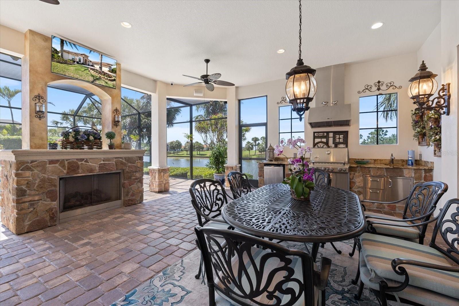 26725 RAPHIS ROYALE BLVD, ENGLEWOOD, FL, 34223