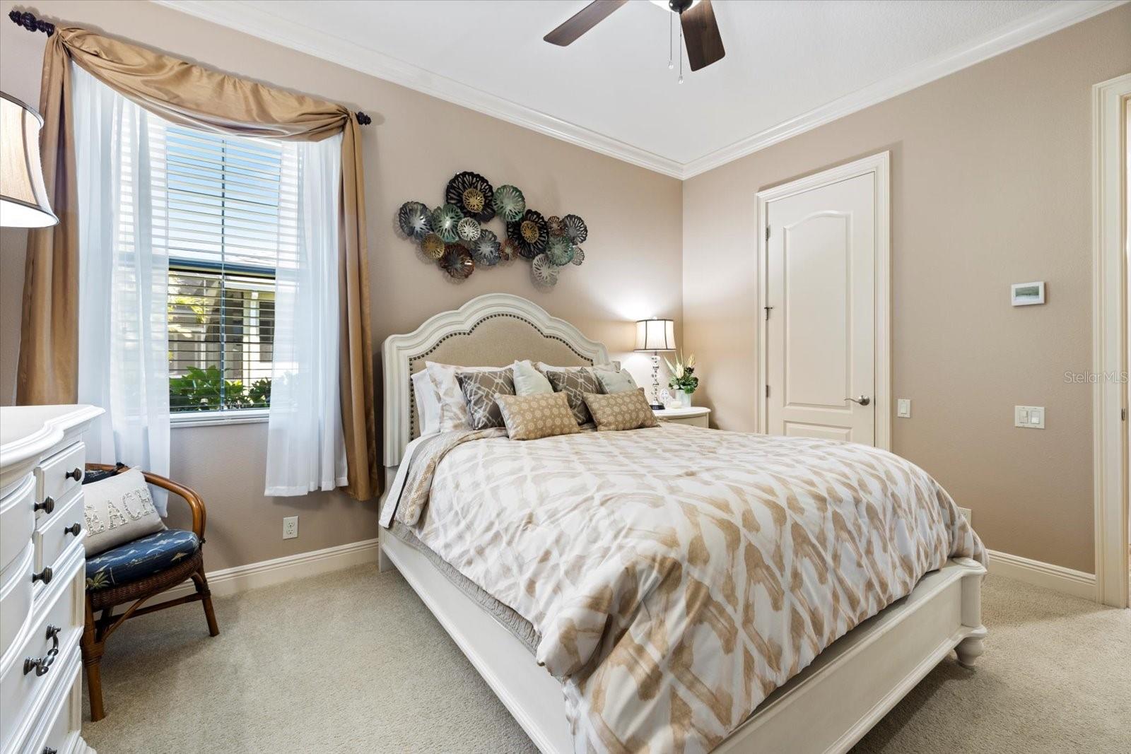 26725 RAPHIS ROYALE BLVD, ENGLEWOOD, FL, 34223